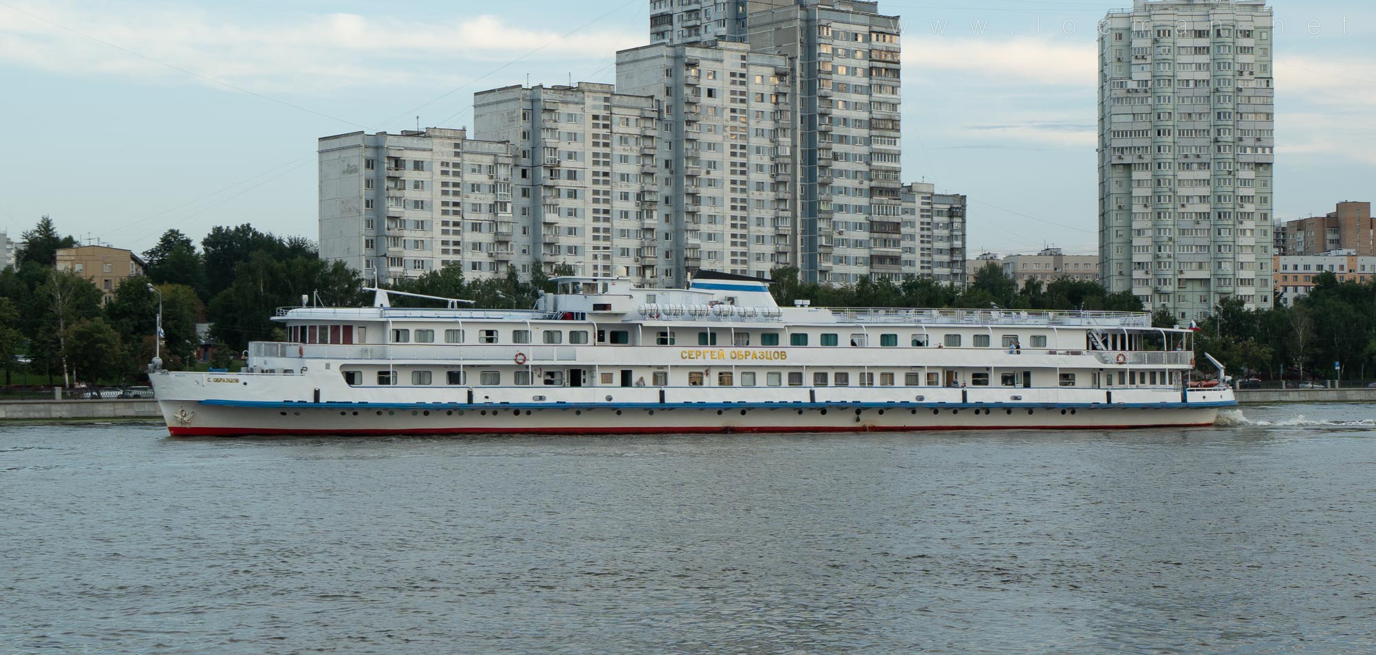 Теплоход «Сергей Образцов» в Москве Теплоход «Сергей Образцов» в Москве
