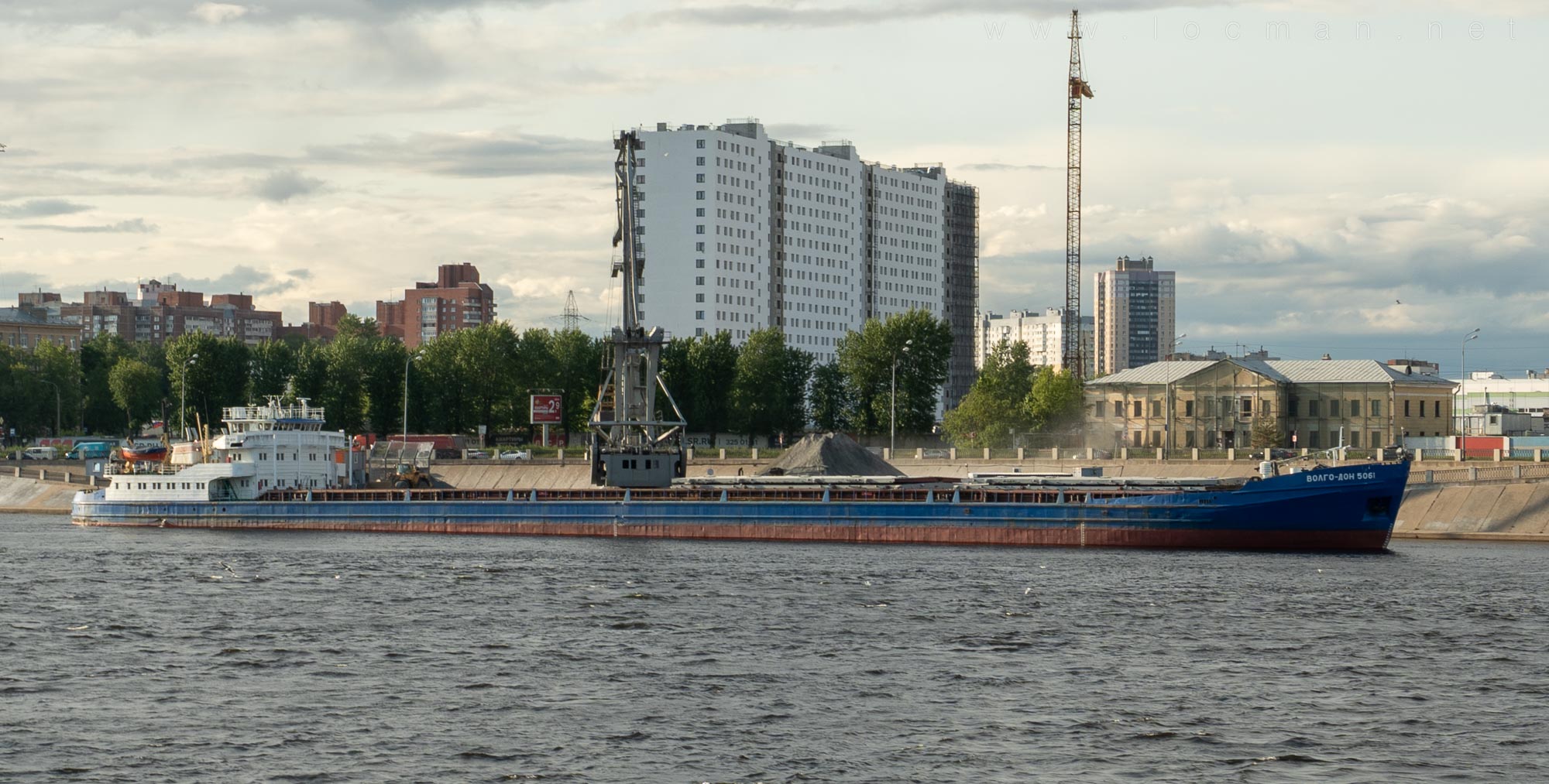 Сухогруз «Волго-Дон 5061» на Неве Сухогруз «Волго-Дон 5061» на Неве