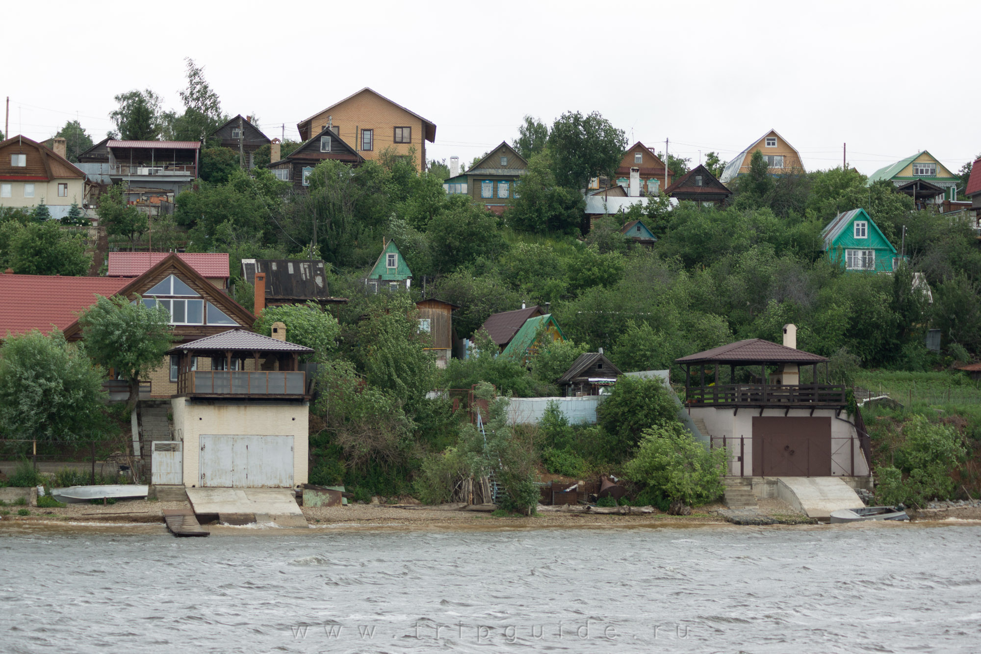 Погода в нижнем услоне. Нижний Услон Пристань Садовая. Нижний Услон Казань. Село Нижний Услон. Нижний Услон Волга.