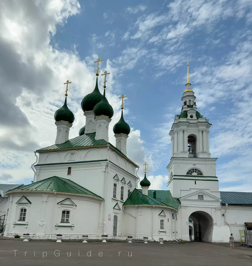 Церковь Спаса Нерукотворного Образа в рядах, Кострома Церковь Спаса Нерукотворного Образа в рядах, Кострома